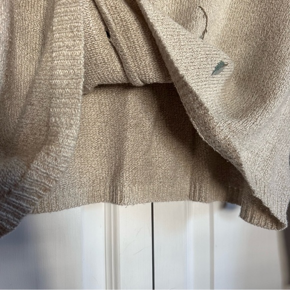 Vintage Monterey Embroidered Leaf Cardigan with buttons - Picture 13 of 15